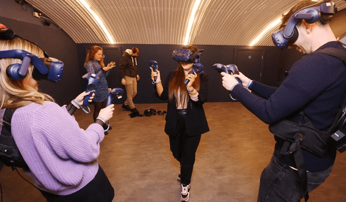 DNA Virtual Reality